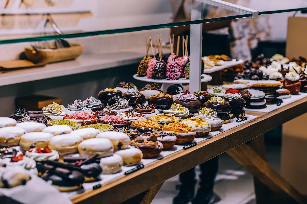 Doughnuts on display in a doughnut shop