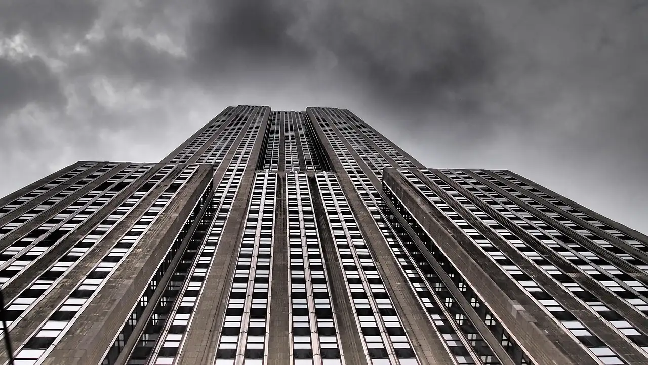 The Empire State Building seen straight up from its base